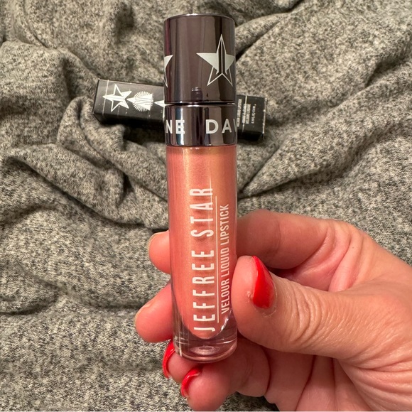 Jeffree Star RYLAND Velour Liquid Lipstick  *sold out online* - Picture 2 of 5